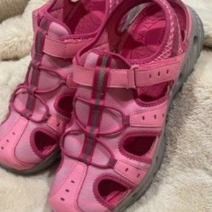 Women's Cheeks All-Terrain Sandals SZ 11 W